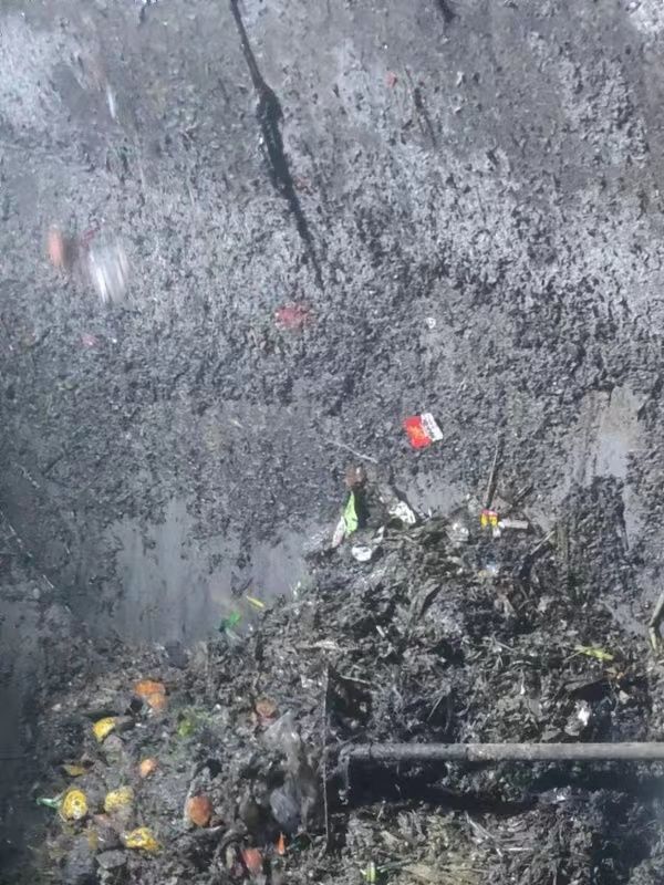 天宁污水池清理