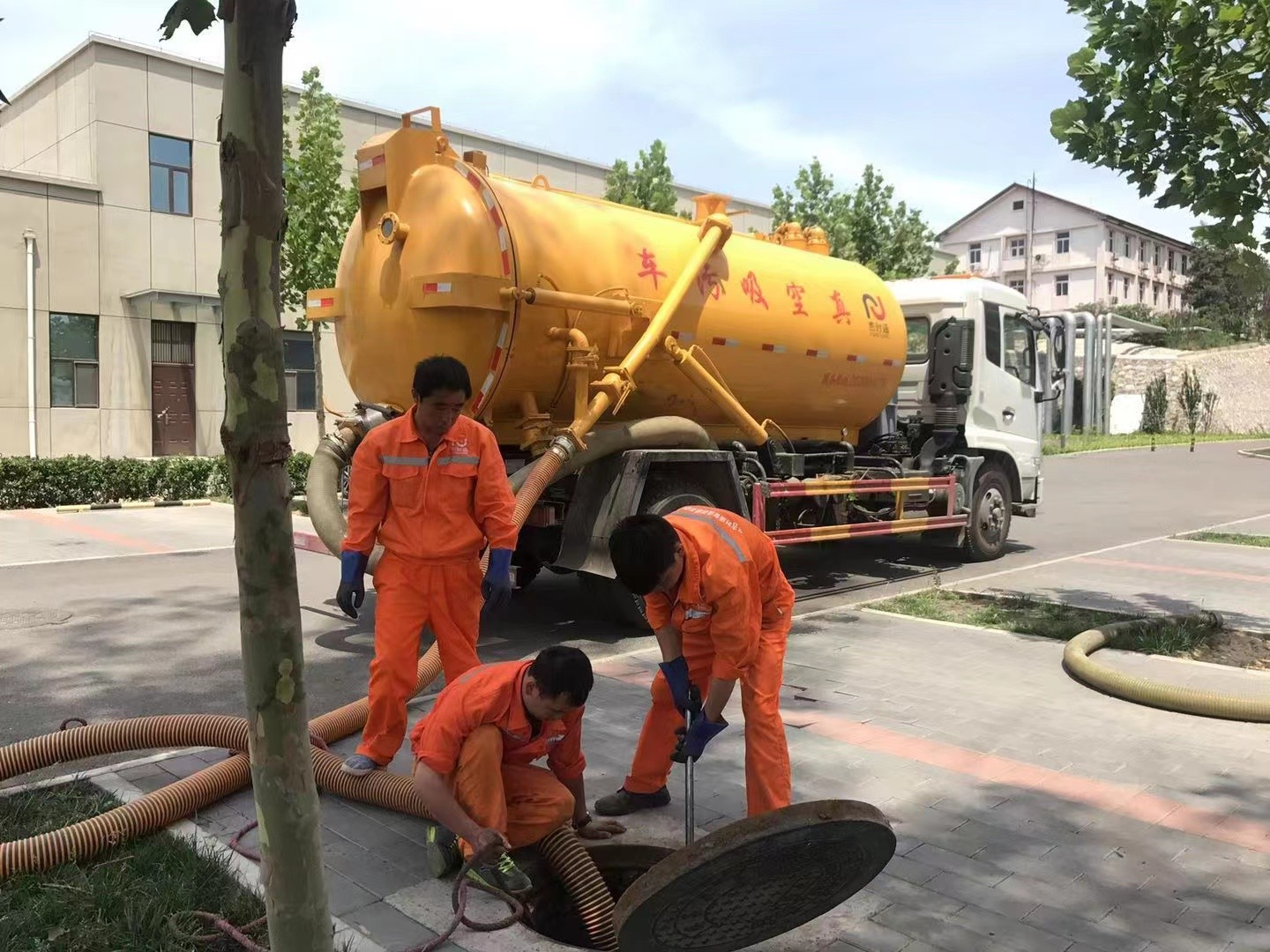 天宁化粪池清理与5-8吨吸粪车施工效率分析
